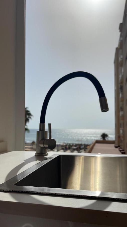 Torremolinos,Estudio Junto Al Mar En La Carihuela מראה חיצוני תמונה
